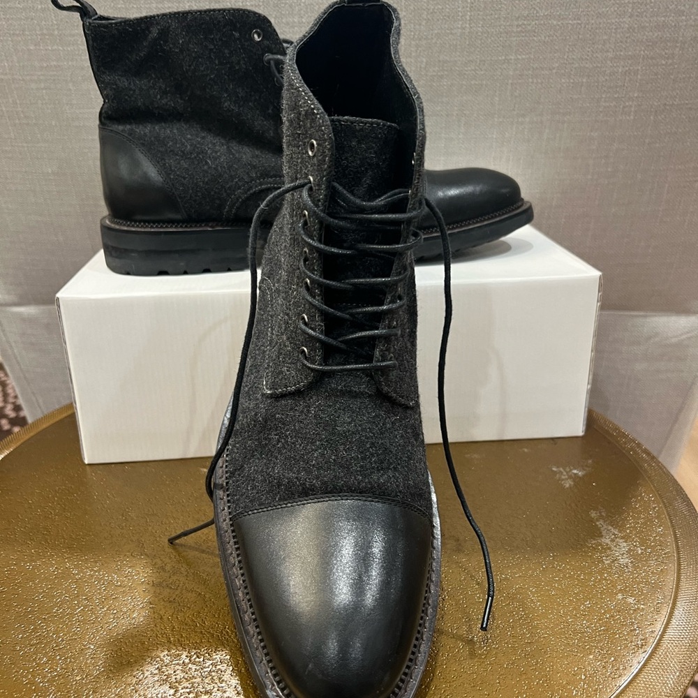 Vintage Foundry Smart Boots